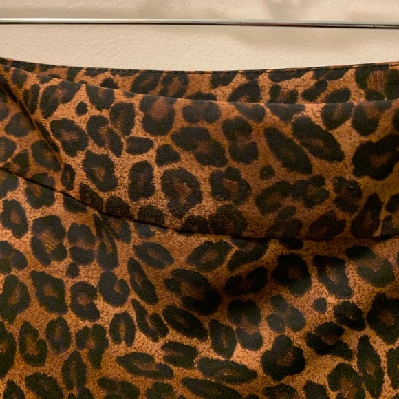 Flirty Animal Print Skirt * George by Mark Eisen - Picture 3 of 5